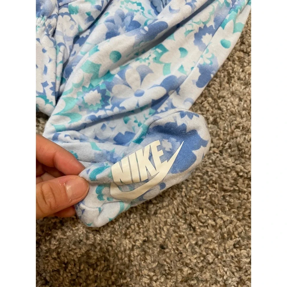 Nike Footed Sleeper Baby Girls 6M Blue Floral Excellent Zip Front Romper